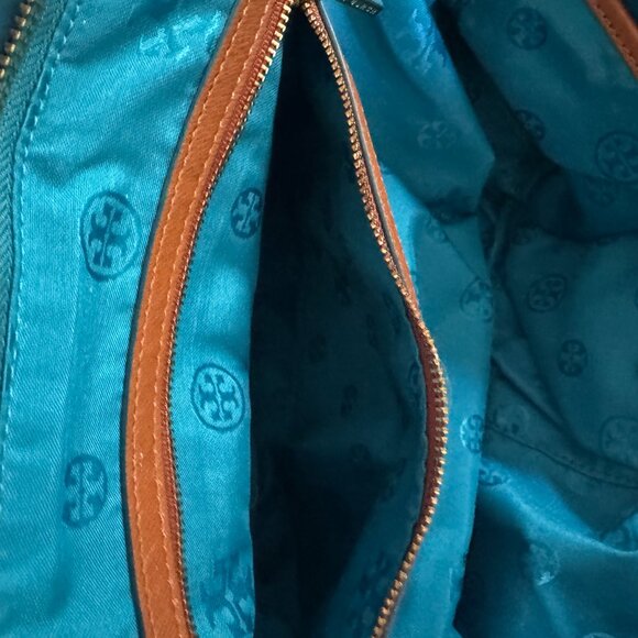 Tory Burch Penn Tote Bag in Teal & Tan - Picture 9 of 16